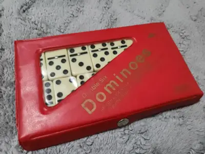 Juego De Dominó La Flecha Fichas Pesadas Original - miniatura 1
