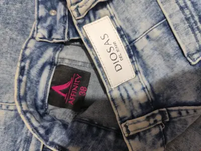 Jeans azul efecto lavado diosas del jeans - miniatura 2