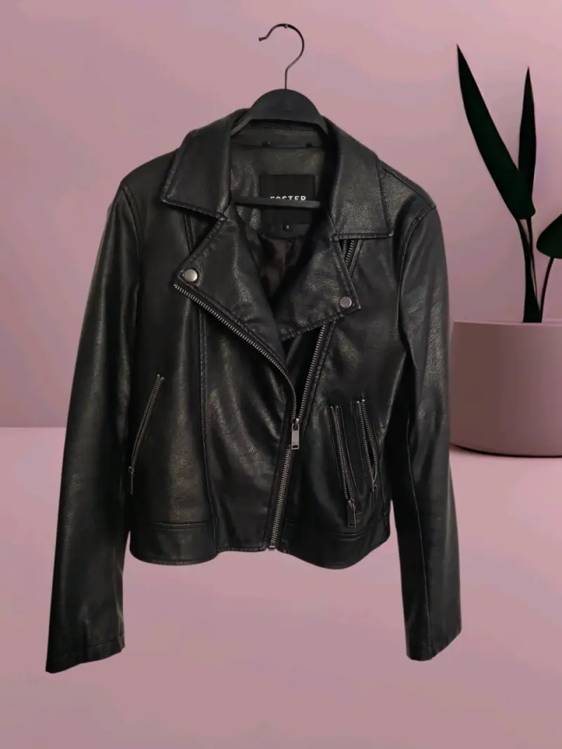 Chaqueta negra de cuero Foster