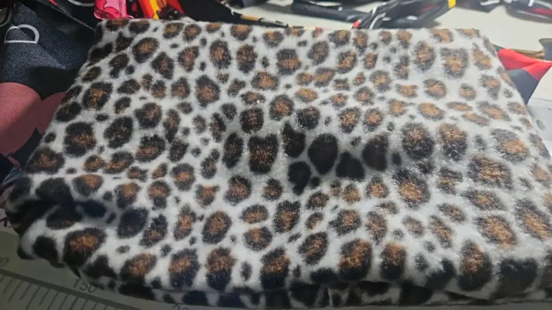 Cuellos.bolsas disney escronchs - 1