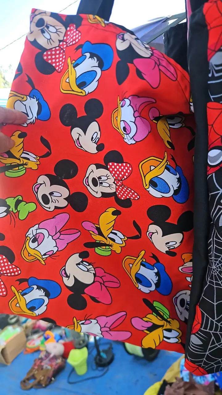 Cuellos.bolsas disney escronchs - 2