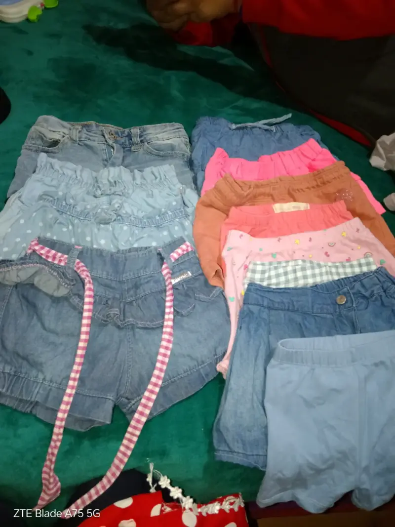 Lote de shorts y ballerinas bebé - 1
