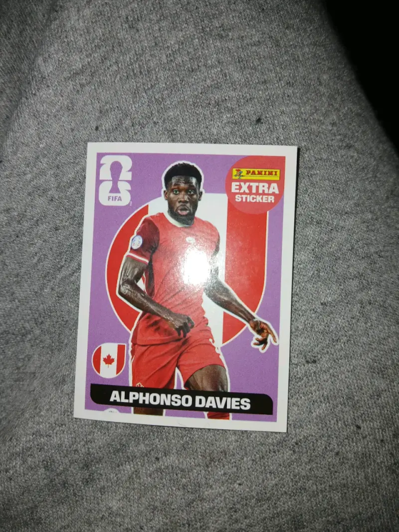 Lámina Panini Alphonso Davies - 1