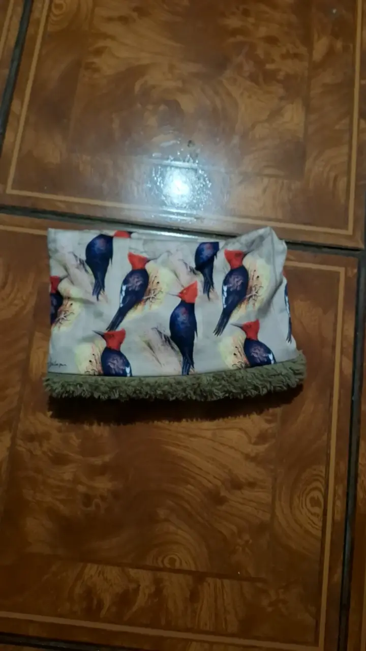 Cuello de mujer