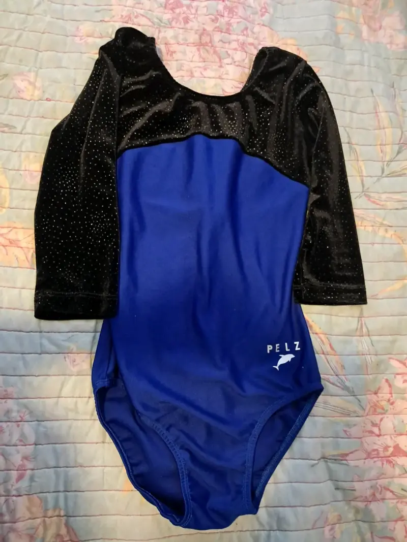 Body de gimnasia azul y negro