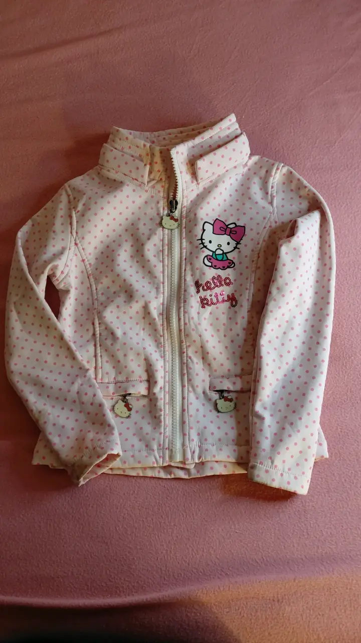 Abrigo 24 M beige peludo, chaqueta Hello Kiitty - 4