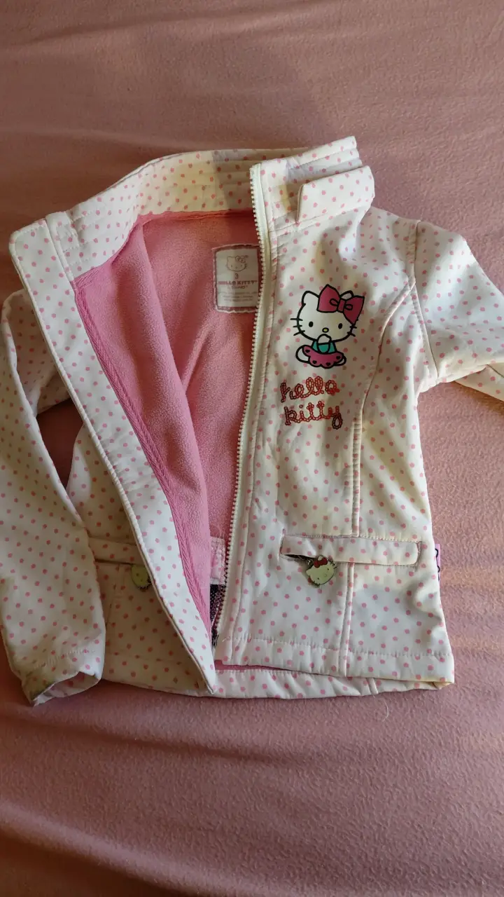 Abrigo 24 M beige peludo, chaqueta Hello Kiitty - 5