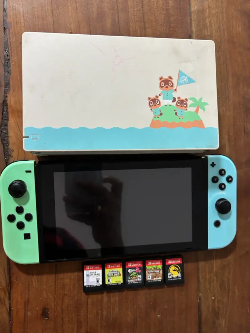 Consola con juegos Animal Crossing - 1