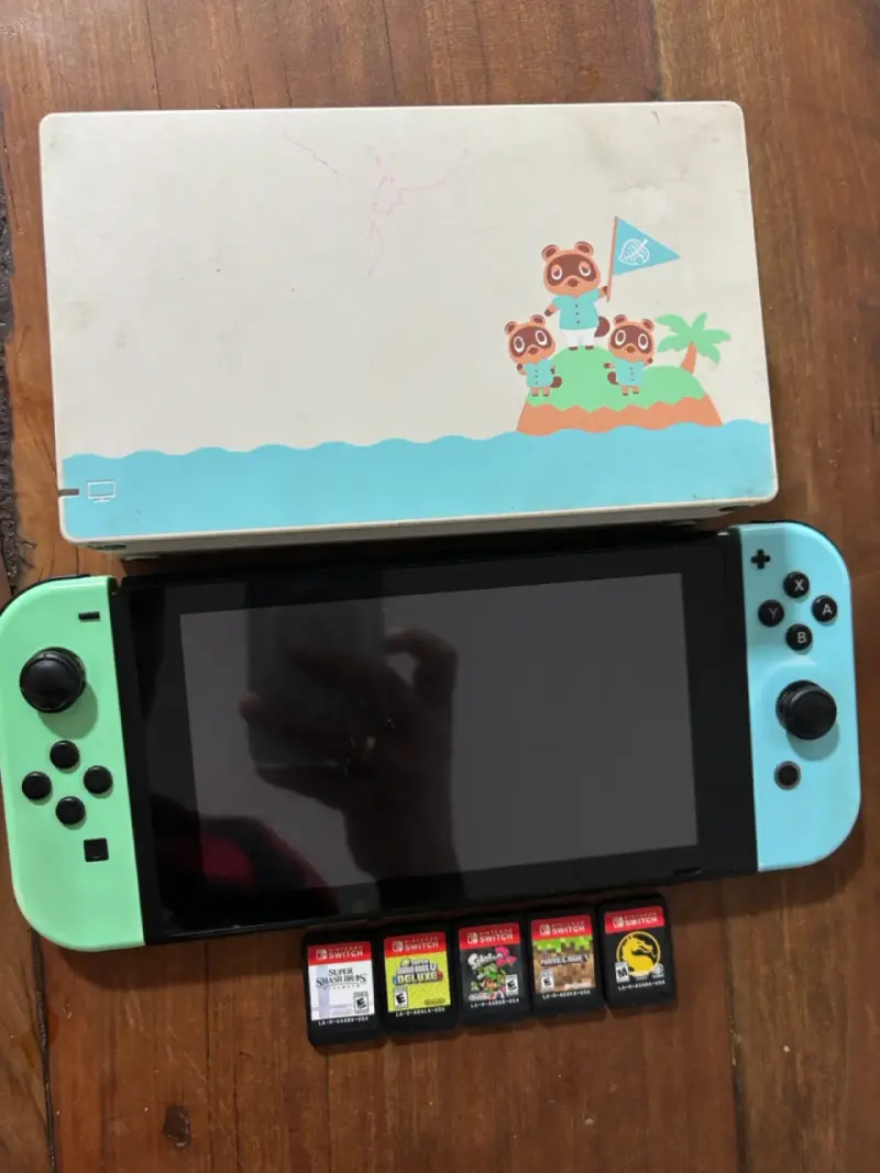 Consola con juegos Animal Crossing - 2