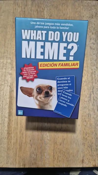 Juego de cartas What Do You Meme? - miniatura 1
