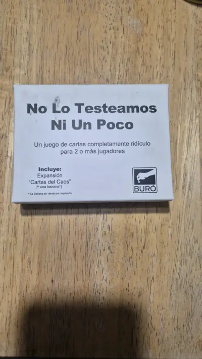 Juego de cartas 'No Lo Testeamos' - miniatura 1