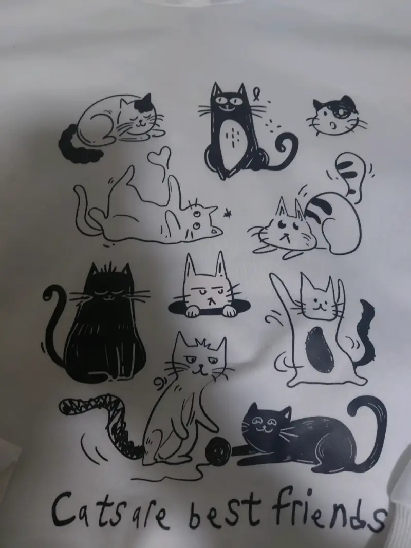 Polerón blanco con estampado de gatos - 2