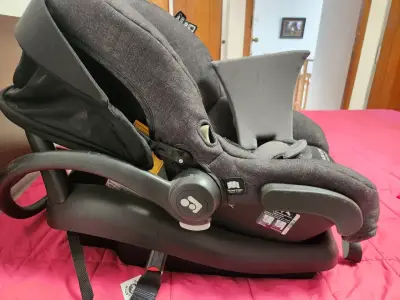 Silla de auto Maxi-Cosi gris - miniatura 2