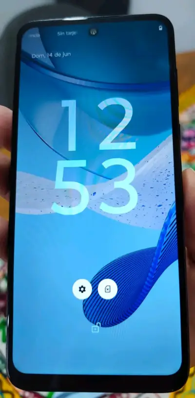 Teléfono inteligente con cargador - miniatura 4