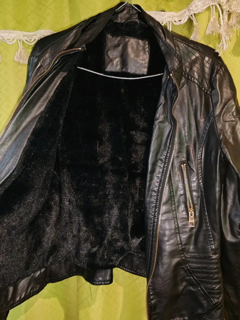 Chaqueta de cuero negra - 2