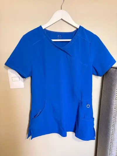 Traje clínico azul rey cherokee - miniatura 1