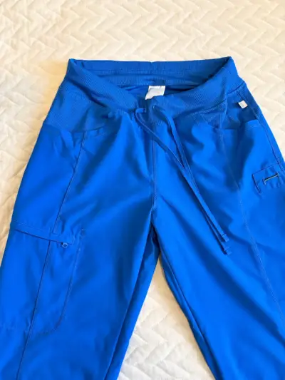 Traje clínico azul rey cherokee - miniatura 3