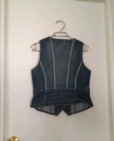 Chaleco jean bordado mujer - miniatura 4