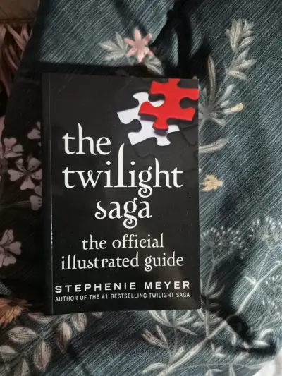 Guía ilustrada de Twilight - miniatura 1