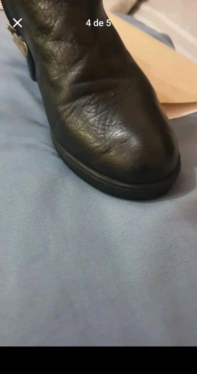 Bota alta de cuero negra Marca 16horas - 4