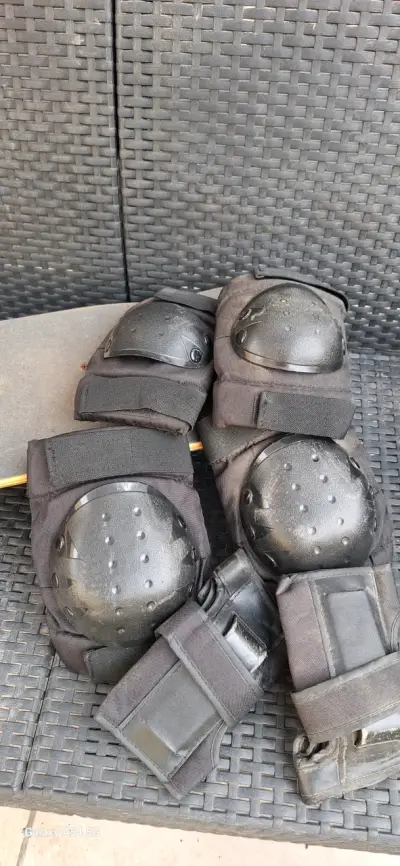 Set de protecciones para skate - miniatura 1