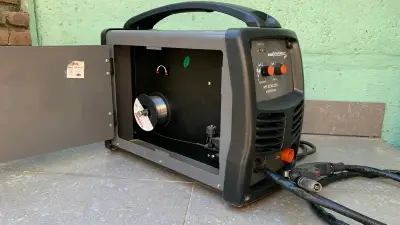 Soldadora Gladiator Pro Inverter - miniatura 4