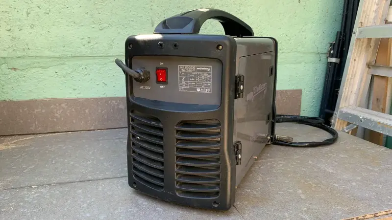 Soldadora Gladiator Pro Inverter - 6
