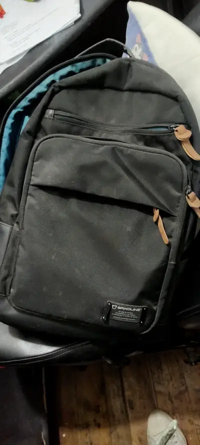 Mochila negra saxoline - miniatura 1