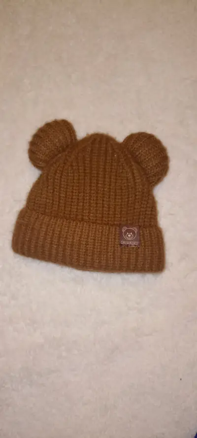 Gorro infantil marrón con orejas - miniatura 1