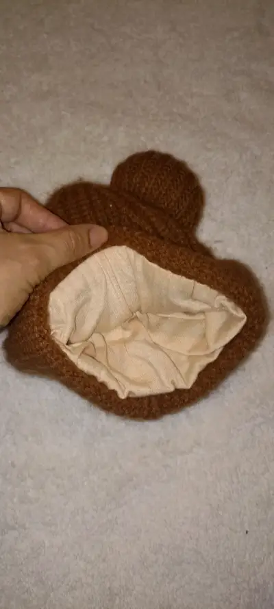 Gorro infantil marrón con orejas - miniatura 3