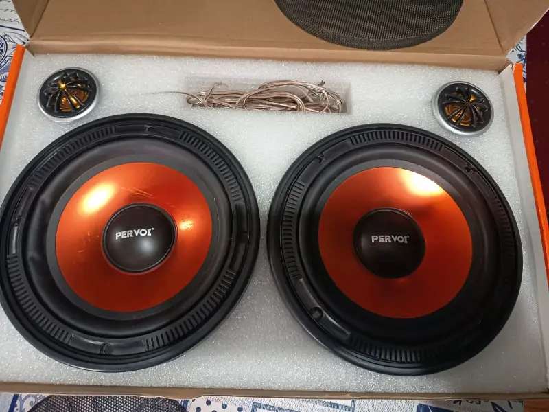 Parlantes para auto Pervoi - 3