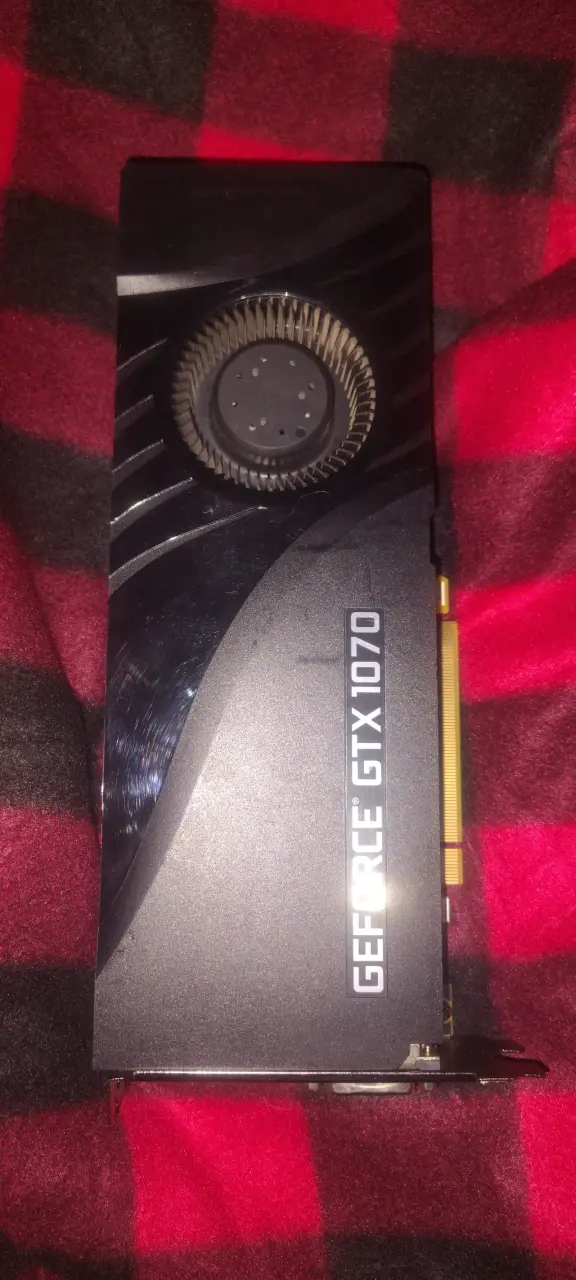 Geforce gtx 1070 de 8 gb - 1