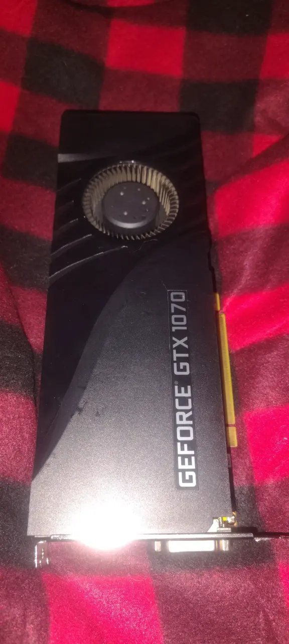 Geforce gtx 1070 de 8 gb - 2