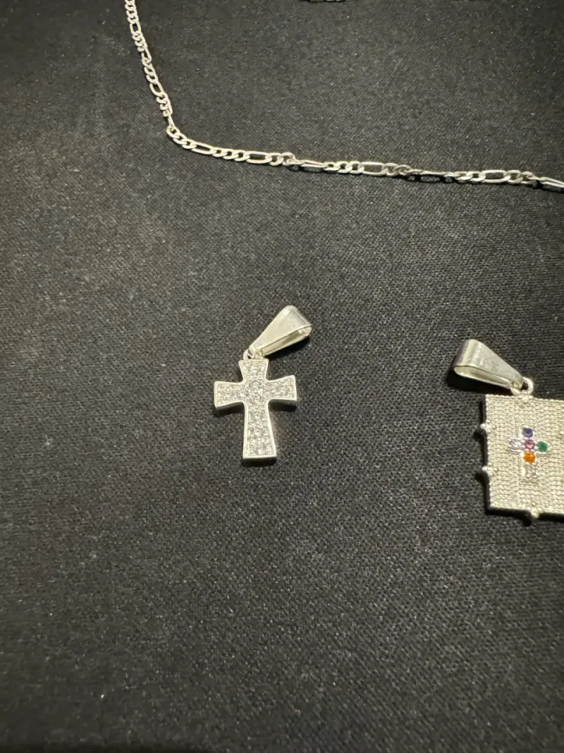 Collar de plata con dijes - 4