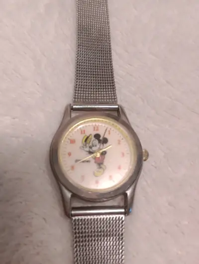 Reloj pulsera Mickey Mouse años 90 - miniatura 1