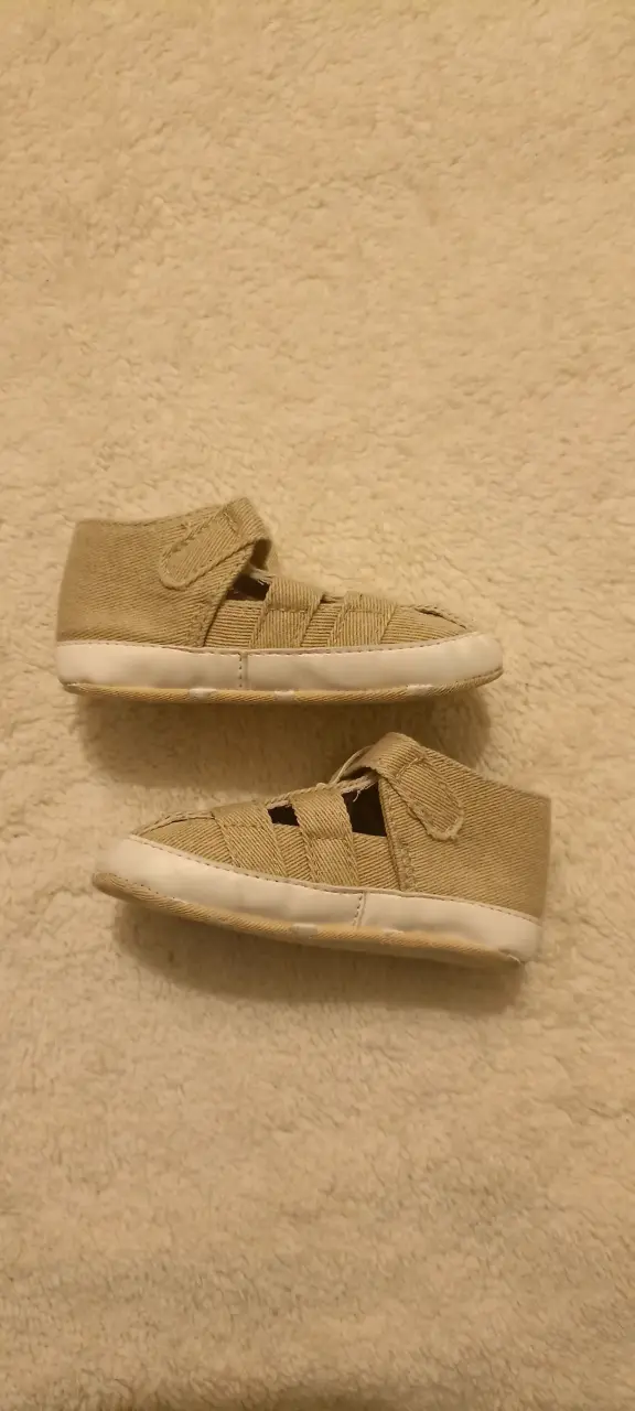 Zapatos beige para bebé - 3