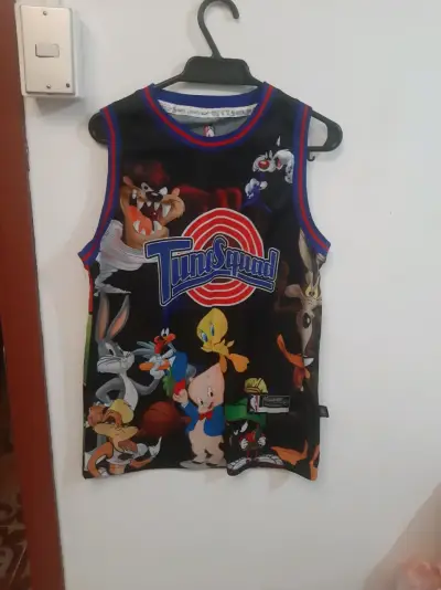 Camiseta Toon Squad Looney Tunes - miniatura 1