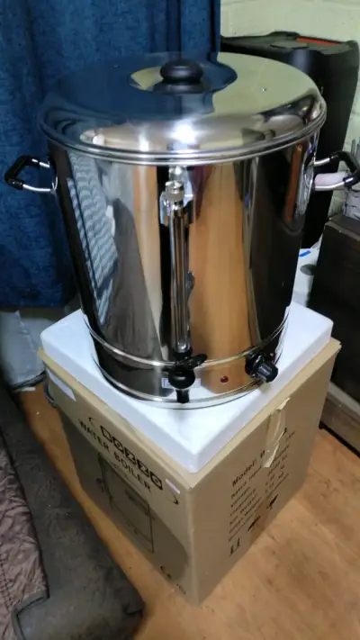Hervidor de agua industrial inox - miniatura 1