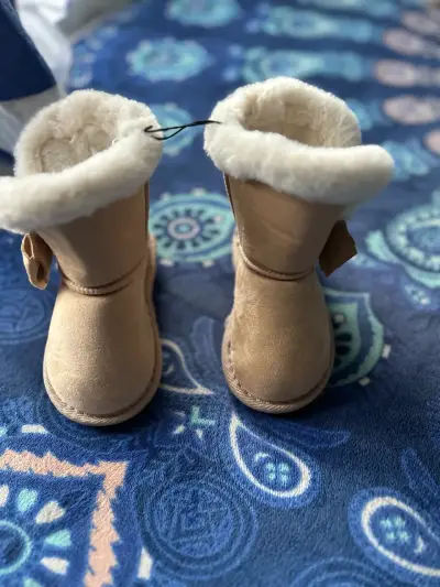 Botas de bebé con forro - miniatura 1
