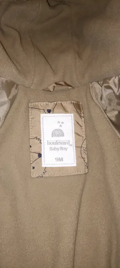 Parka infantil con diseño de zorros - miniatura 2