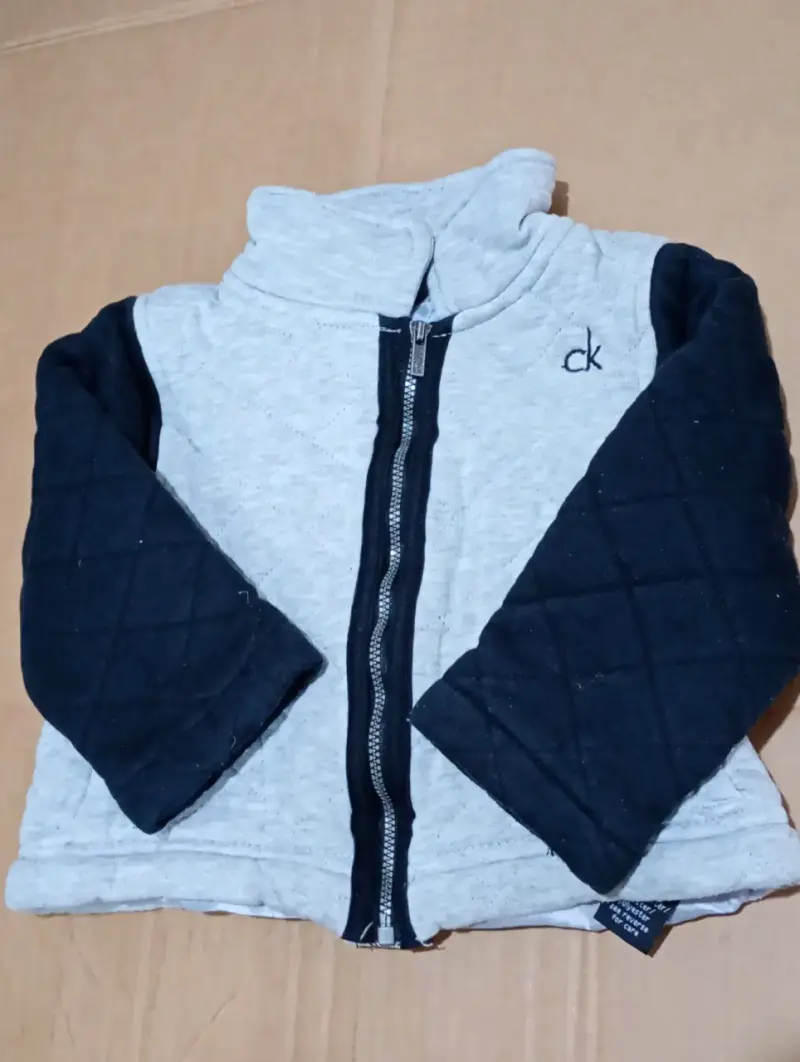 Chaqueta Calvin Klein gris