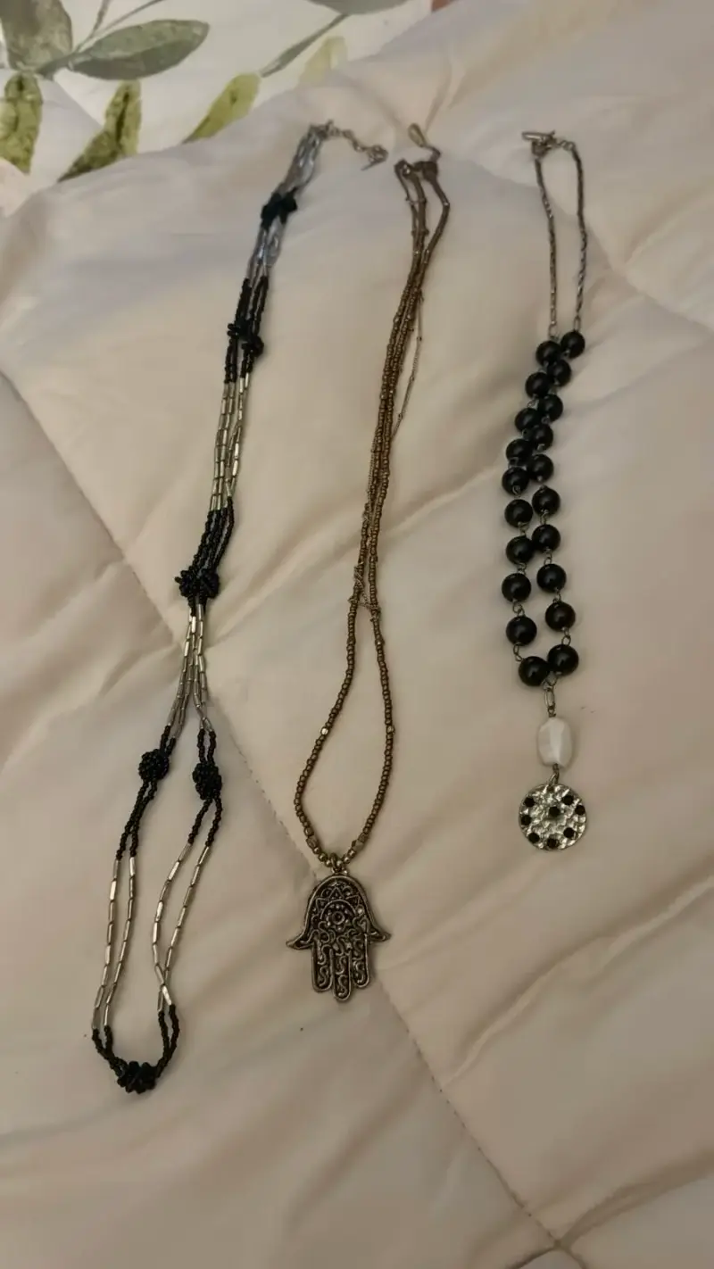 Collares colgantes Umbrale