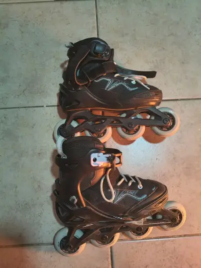 Patines en línea negros usados - miniatura 1