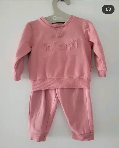 Conjunto infanti rosado para bebé - miniatura 1