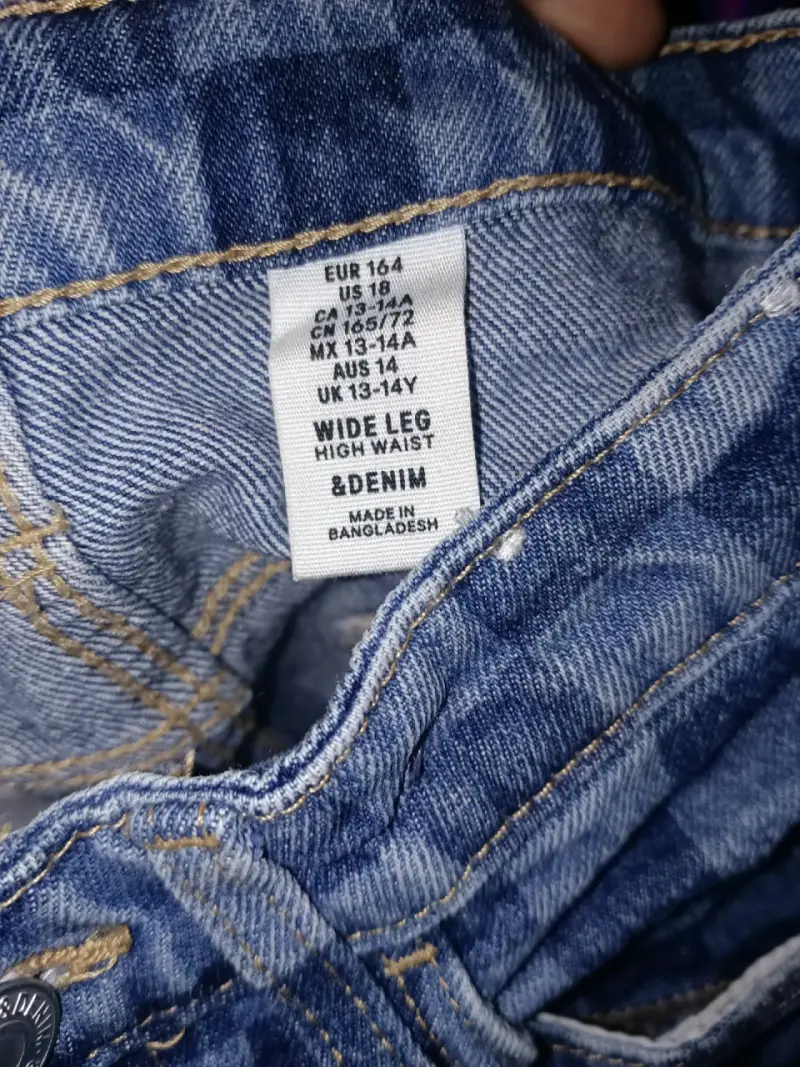 Jeans con diseño a cuadros - 4