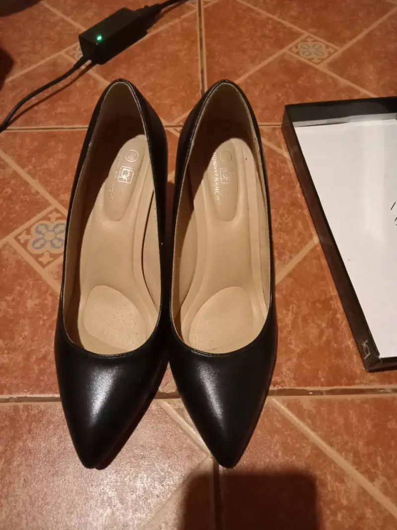 Zapatos de taco negro elegantes - 1