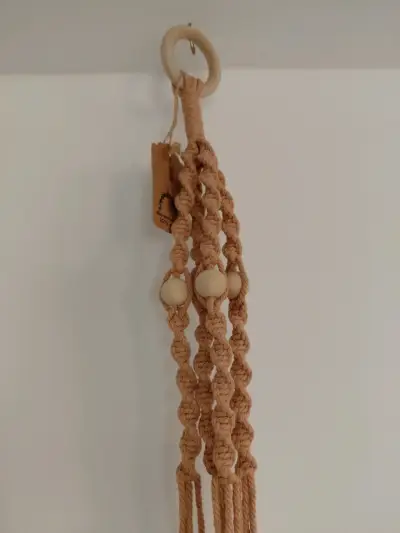 Colgador de macramé para plantas - miniatura 2