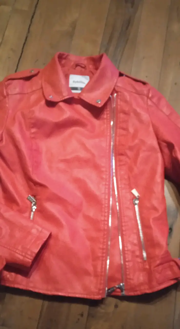 Chaqueta roja estilo biker - 3