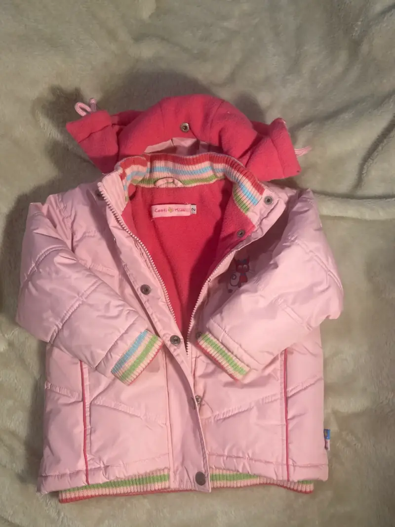 Buzo rosado infantil con capucha - 2