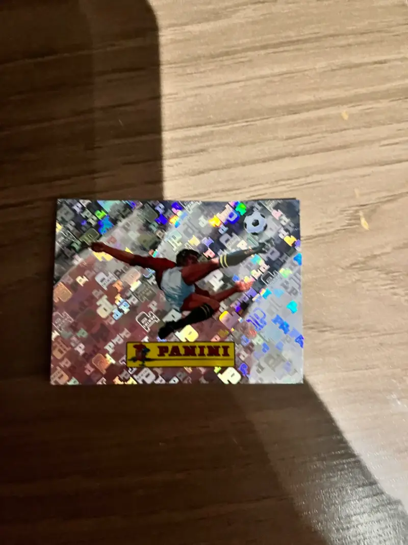 Lámina coleccionable Panini holográfica